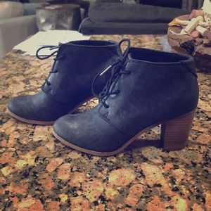 TOMS booties